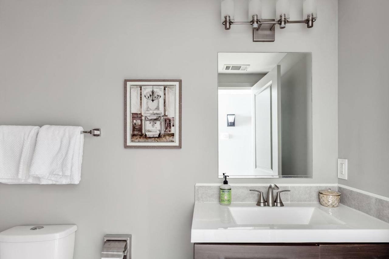 Trendy Castleberry Hill Condo- Walk To Mercedes Benz/ All Downtown Attractions Atlanta Esterno foto